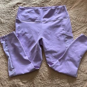 Fabletics On-the-Go High-Waisted Capri